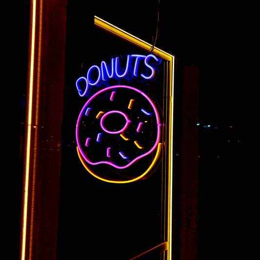 LED Neon Sign (DONUTS)
